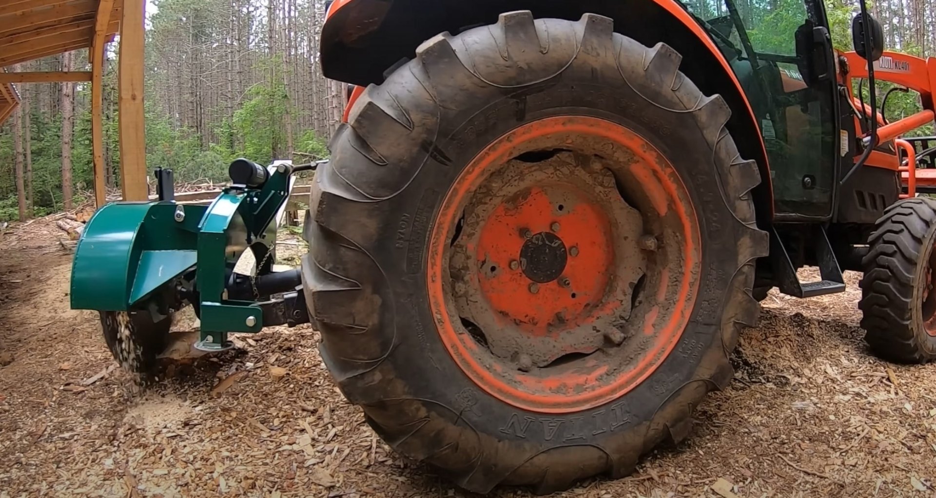 Professional Tree Service Equipment - Portsmouth Tree Services Heavy-duty tree service machinery and equipment for professional tree care