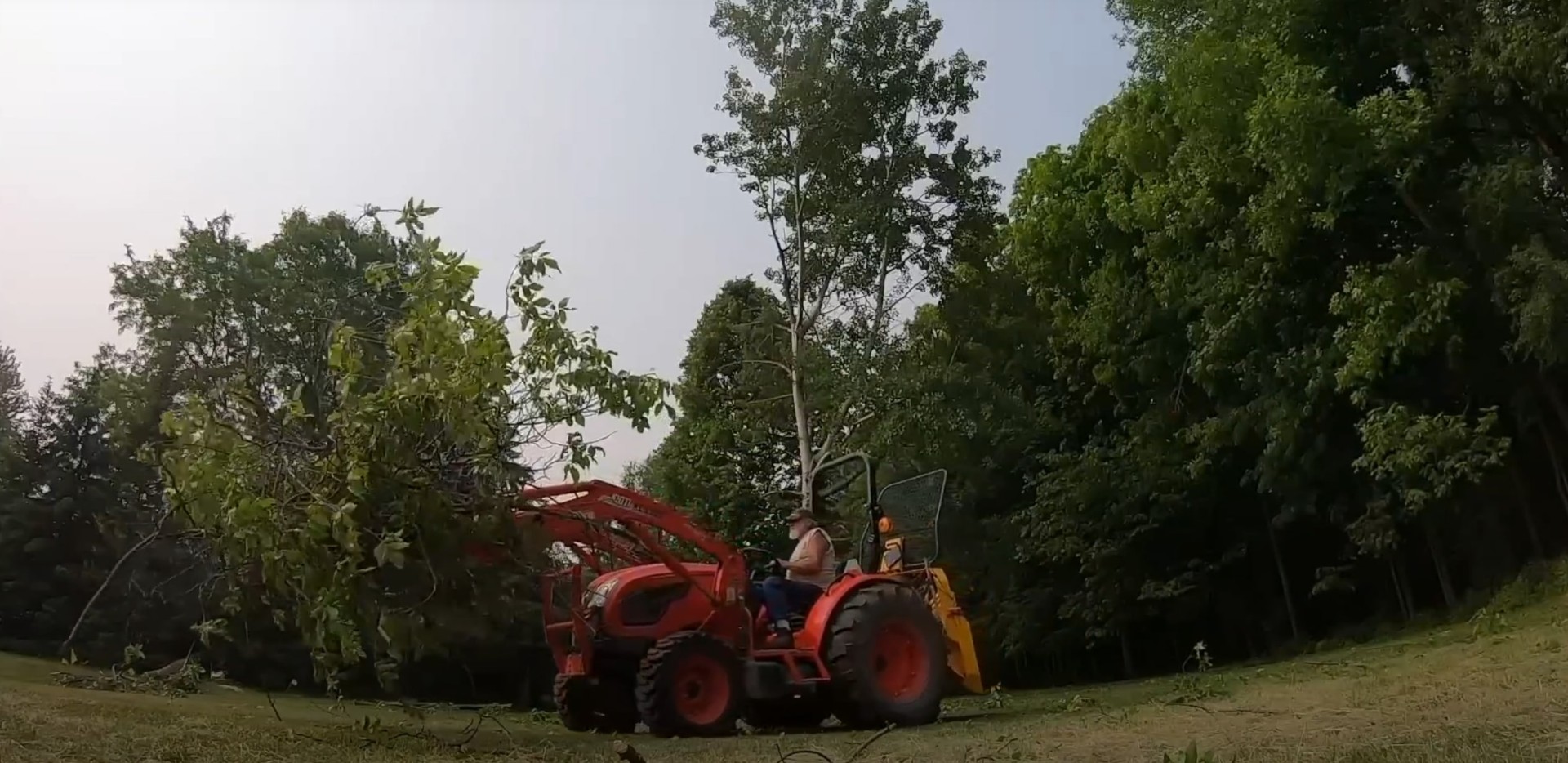 Professional Tree Service Equipment - Portsmouth Tree Services Professional tree service equipment and machinery for safe tree removal